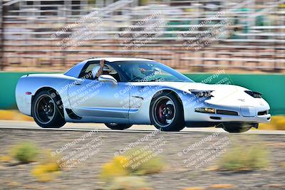 media/Oct-18-2025-Extreme Speed (Sat) [[d6d7e1fef1]]/Red-Green/